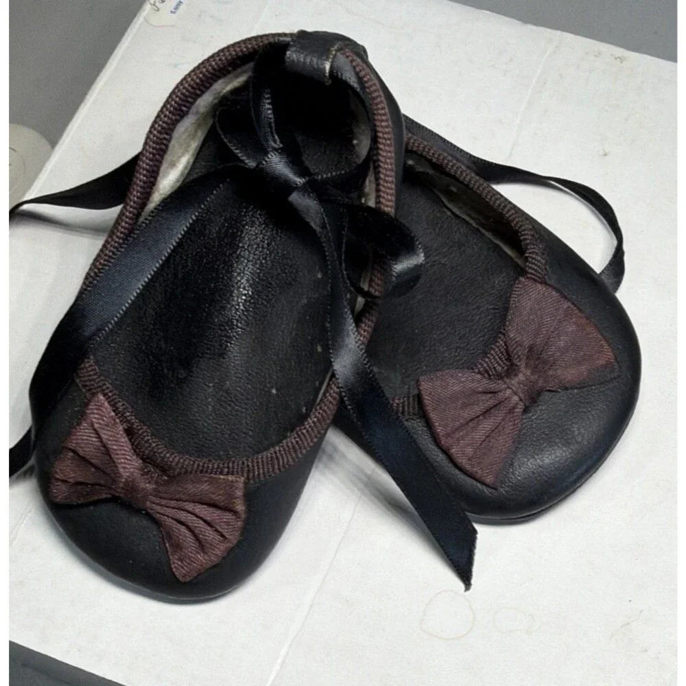 Vintage Baby Shoes Black Burgundy Velvet Bows Ribbon Tie Antique Infant Shoes